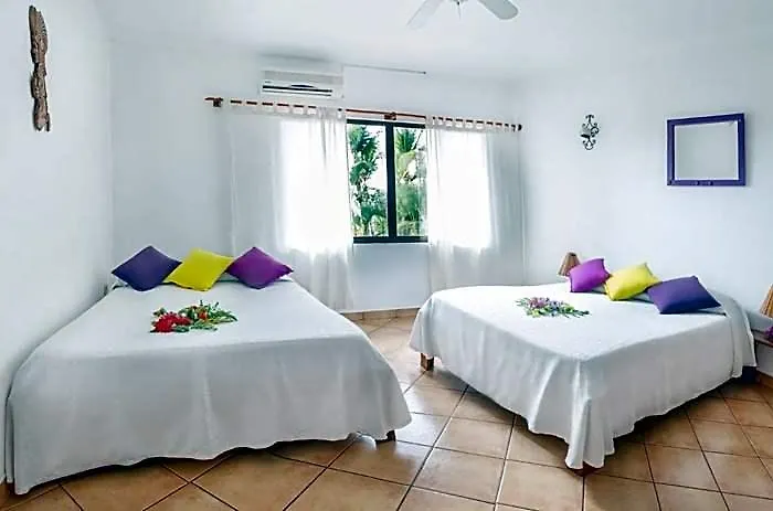 Hotel Laguna Del Cocodrilo
