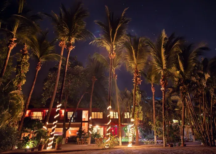Laguna Del Cocodrilo Tamarindo
